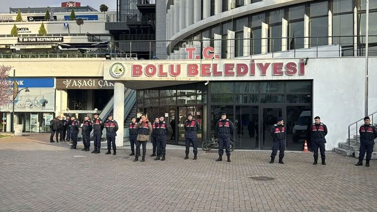 Bolu Belediyesi soruşturmasında 3 kişi tutuklandı