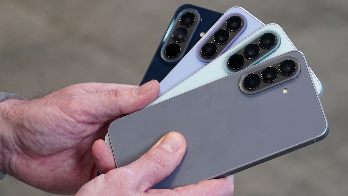 Pazarın tartışmasız küresel lideri: Samsung'un toplam cihaz sayısı şaşırttı