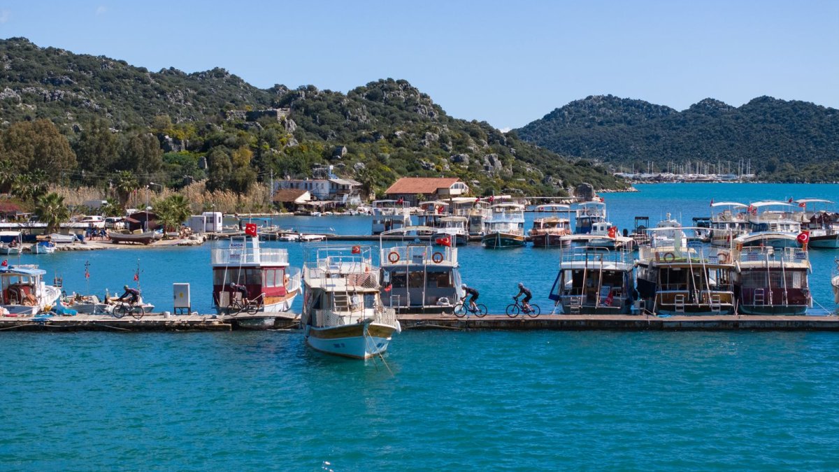 Antalya'da 9 gün sürecek kültür ve sanat festivali: Ücretsiz konserler, sergiler ve gastronomi rotaları