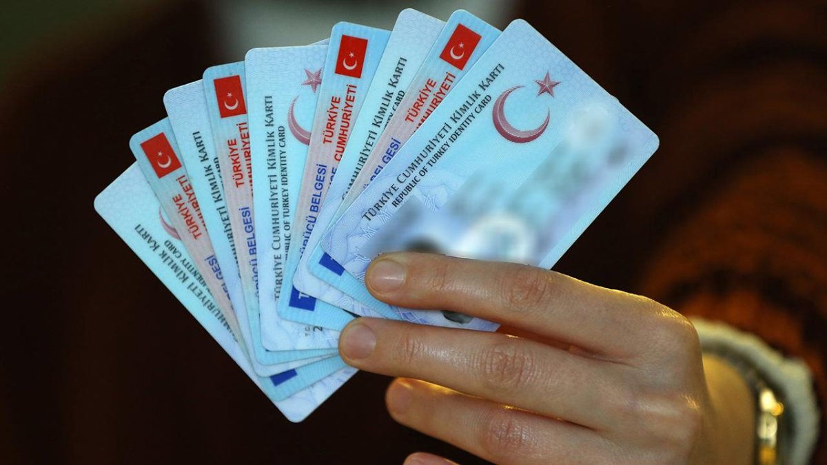 Ulusal dijital kimlik cüzdanı geliyor: İlk test gelecek yıl pilot üniversitede yapılacak