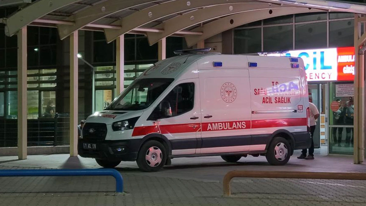Yemek sofrasındaki tartışma büyüdü: Babasını bıçaklayarak öldürdü