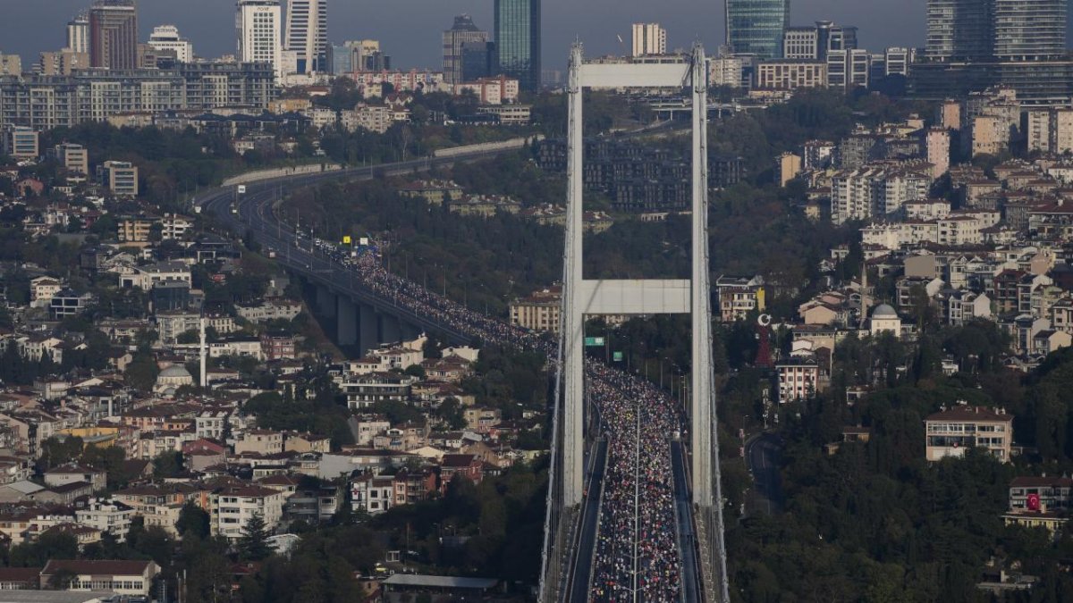 1 Kasım'da İstanbul Maratonu nedeniyle bazı yollar trafiğe kapatılacak