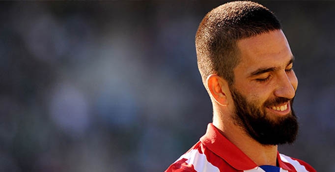 Arda yeni Twitter adresinden 
ilk Davutoğlu'nu takip etti