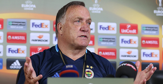 Dick Advocaat Fenerbahçe'nin reçetesini yazdı