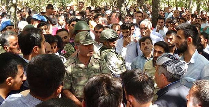 Tümgeneral Metin Tokel cenazede 'güvenlik önlemi yok' eleştirisine cevap verdi