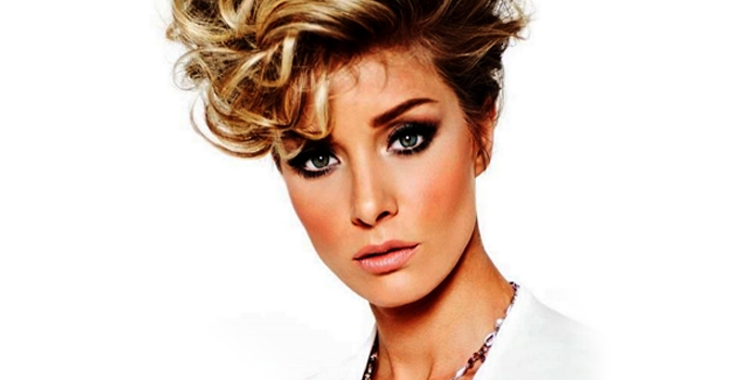 Malkoç Süalp'le boşanma aşamasındaki Bade İşçil'e mahkemeden kötü haber