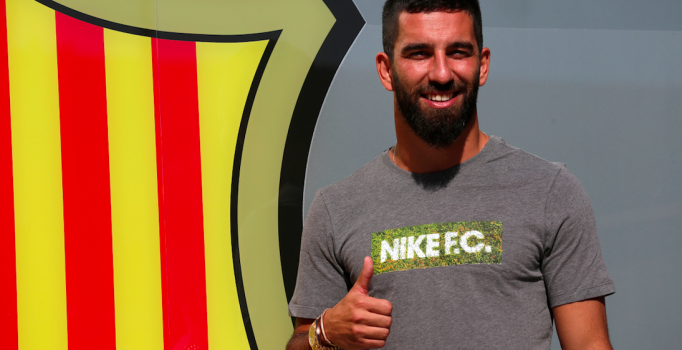 Arda Turan dev imzayı atıyor