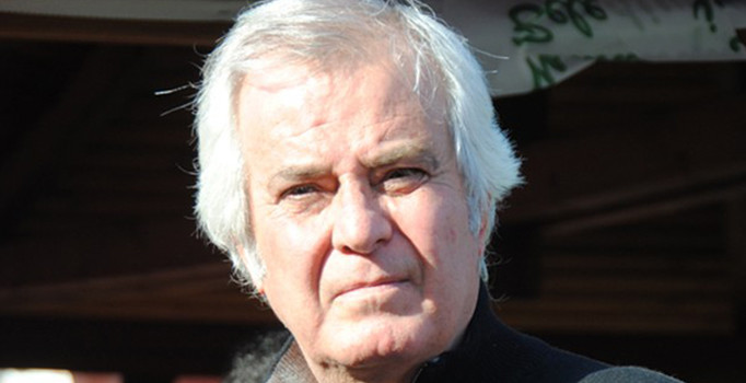 Tarık Akan'ın ailesinden cenaze töreni açıklaması geldi - Son dakika haber