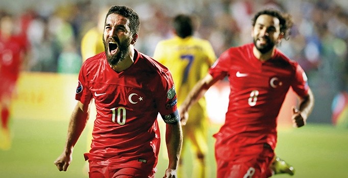 Arda Turan: Orada olmasam da Milli Takım'ın kaptanı benim!