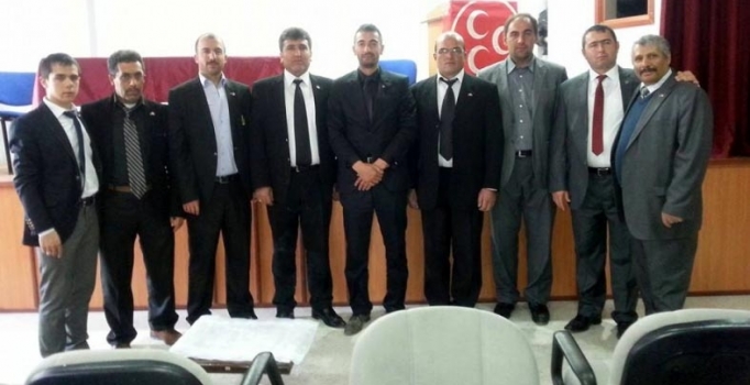 Tomarza'da MHP'nin ilçe yönetimi istifa etti - Kayseri haberleri