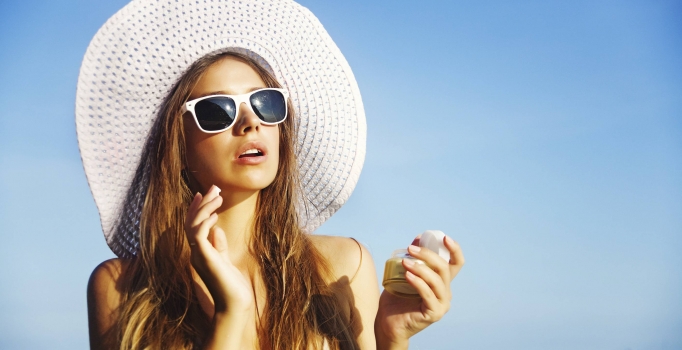 Güneşlenmek, trafik kazasından bile tehlikeli!