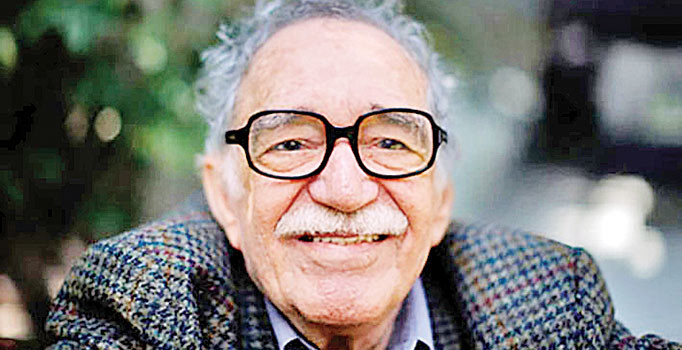 Gabriel García Márquez, Demir Perde’yi bir kitapla araladı