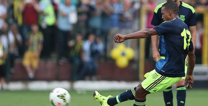 Fenerbahçe hazırlık 
maçında gol oldu yağdı