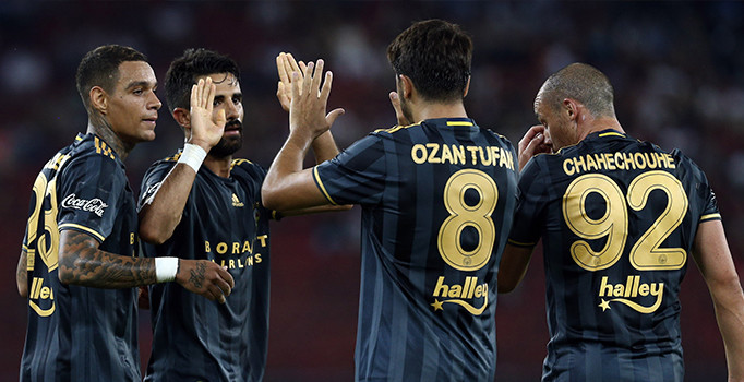 Bursaspor iki Fenerbahçeli futbolcuyu istemiş