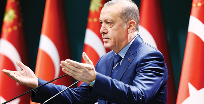 Erdoğan, özel bankaları faiz indiriminde Merkez Bankası'nı izlemeye çağırdı.