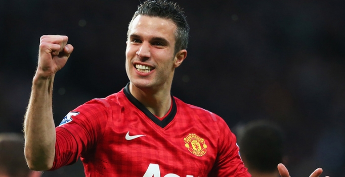 Aziz Yıldırım müjdeyi verdi: Persie yarın İstanbul'da!