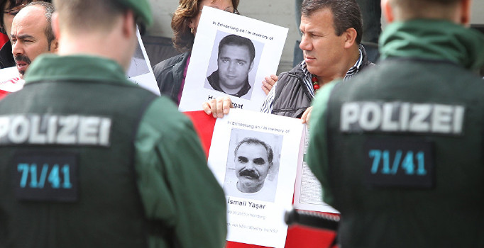 Alman başsavcılığın NSU davasında belgeleri yok ettiği iddia edildi