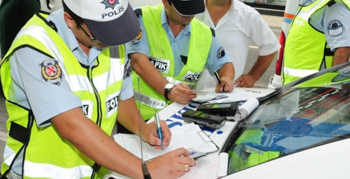 Trafik cezalar iptal olacak mı? Maliye Bakanı açıkladı...