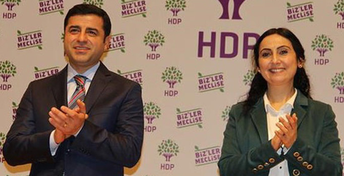 Demirtaş ve Yüksekdağ'ında aralarında bulunduğu 8 HDP'li vekil ifadeye çağrıldı