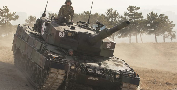 Suriye'de ilerleyiş sürüyor: El Bab için tank takviyesi