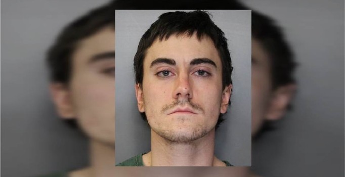 Kanseri yenen kızını beysbol sopasıyla öldürdü