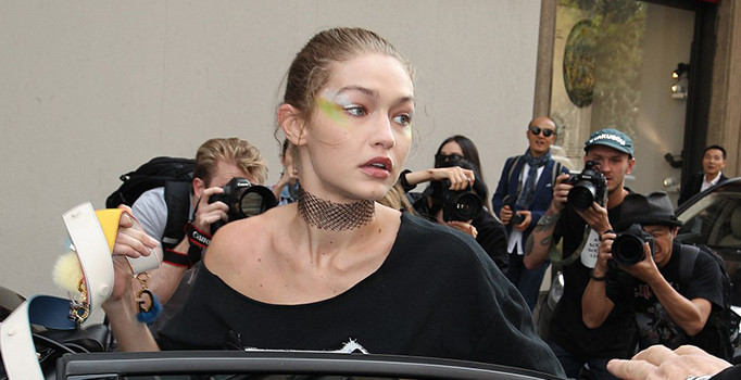 Gigi Hadid sokak ortasında kavga etti - Magazin haberleri