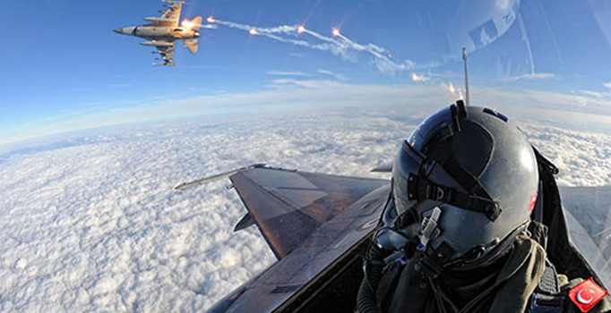 Milli Savunma Bakanı Fikri Işık: Askeri pilotluk için talep patlaması