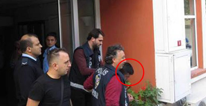 Metrobüste şoför ile yolcu kavgası kazayla sonuçlandı: Saldırgan adliyeye sevk edildi