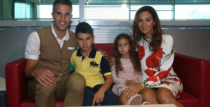 Fenerbahçe Van Persie'nin imza atacağı tarihi açıkladı