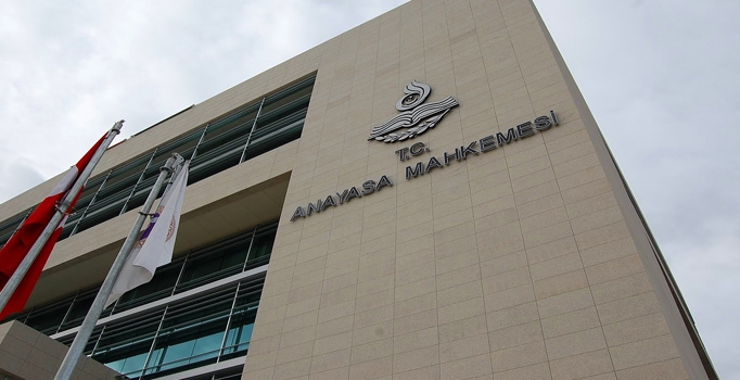 AYM dershaneler hakkındaki nihai kararı açıklayacak