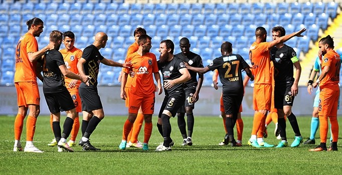 Liderden muhteşem geri dönüş! | Başakşehir 2-2 Osmanlıspor