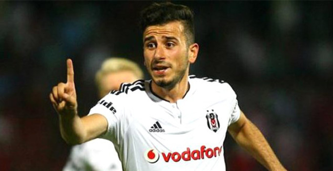 Oğuzhan Özyakup'un sözleşmesi uzatılıyor