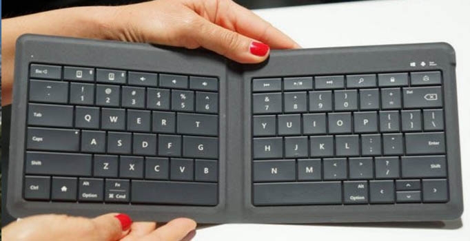 Microsoft'tan katlanan klavye