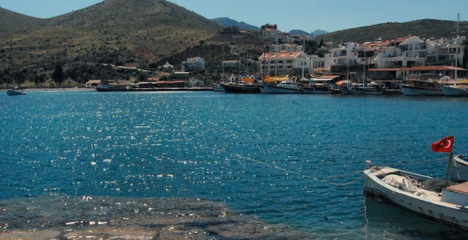 Komşudaki kriz 
Güney Ege'yi vurdu