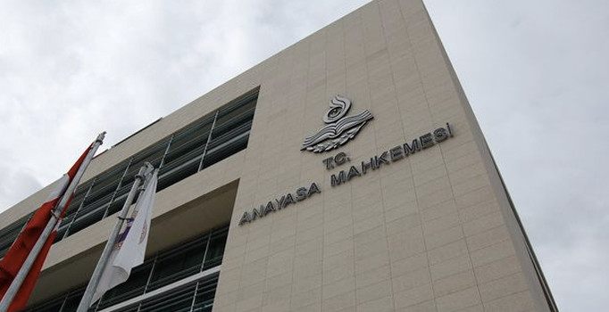 AYM CHP'nin KHK'lar için iptal başvurusunu reddetti | Son dakika haberleri