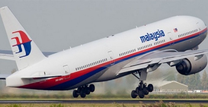 Malezya havayollarına ait uçağı Rusya düşürdü