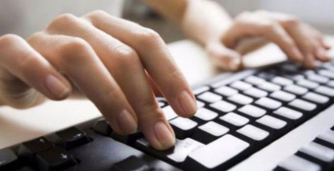 ‘Kesme’yi bırakın dili İngilizce’den koruyun