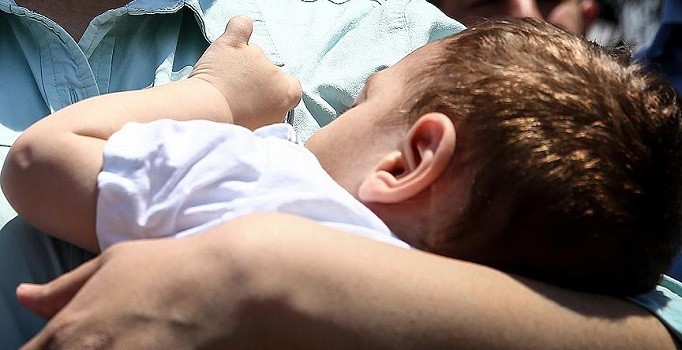 "Üç kişinin DNA'sına sahip bebek" sağlıklı büyüyor