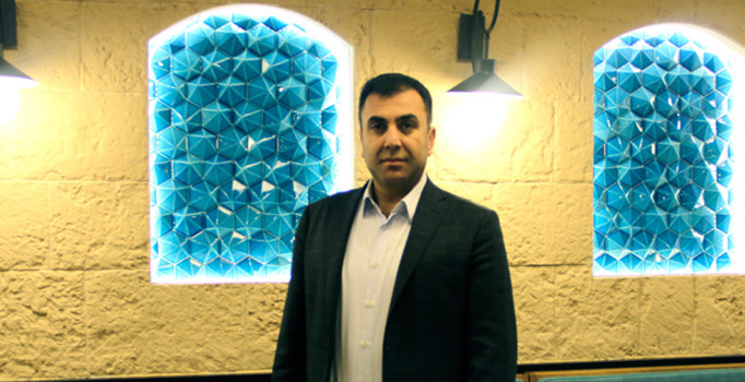 Ahmet Tuzlu kimdir? Ovalı Restorantlar sahibi kaç yaşında ve nereli?