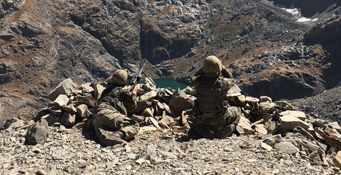 Mardin'de terör saldırısı: 1 korucu şehit | Son dakika haberleri
