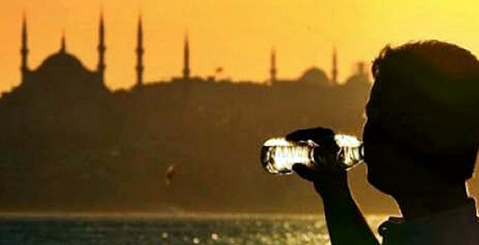 İstanbul'a aşırı sıcak geliyor