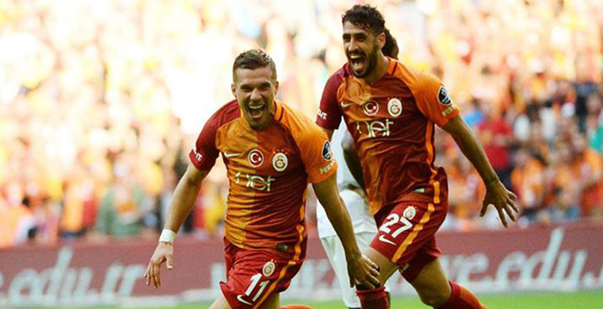 TT Arena'daki 100. maçta yüzler gülüyor | Galatasaray 3-1 Antalyaspor