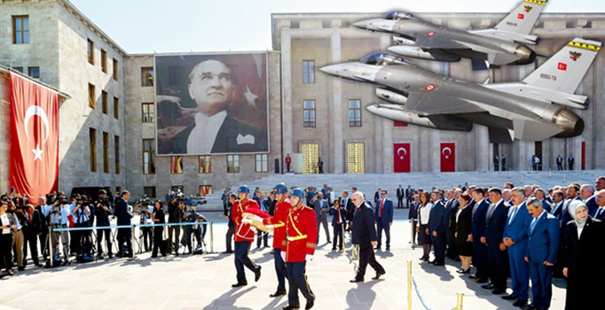 Meclis açılışında iki F-16 havadan koruma sağladı