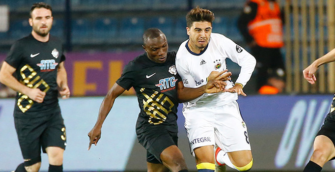 Süper Lig'de yabancı oyuncu sayısı Türk oyuncularla eşit oldu