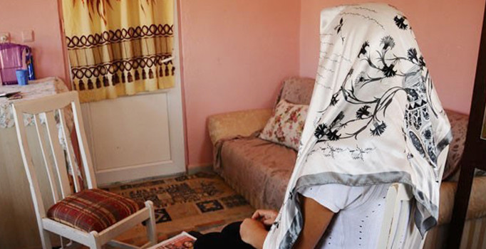 Taciz mağduru 16 yaşındaki kızın evinin çevresinde ateş açıldı