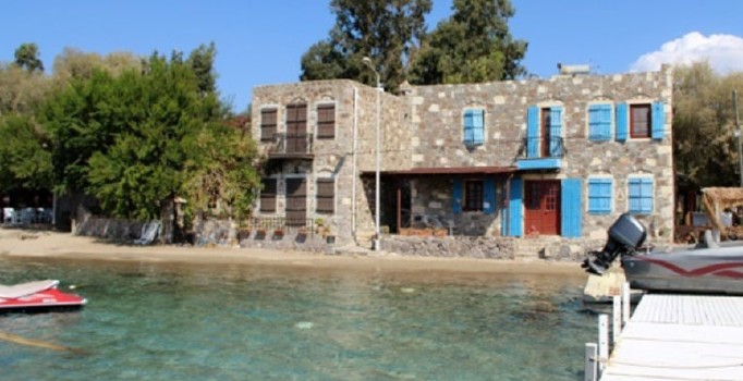 Tarık Akan'ın adı Bodrum'da sokak adı oldu