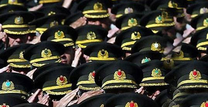 TSK'da Deniz ve Hava Kuvvetleri'nde 540 asker görevden alındı | Son dakika haberleri