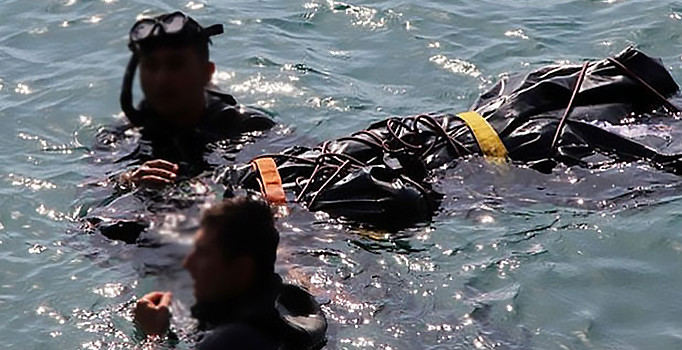 Başından vurularak öldürülmüş bir kişinin cesedi Samatya sahilinde bulundu