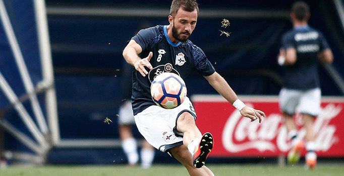 Emre Çolak penaltı kaçırdı, Deportivo kazandı