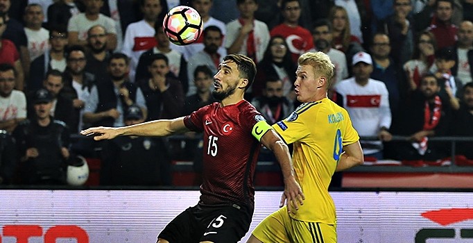 Millilerin geri dönüşü yeterli olmadı... | Türkiye 2-2 Ukrayna